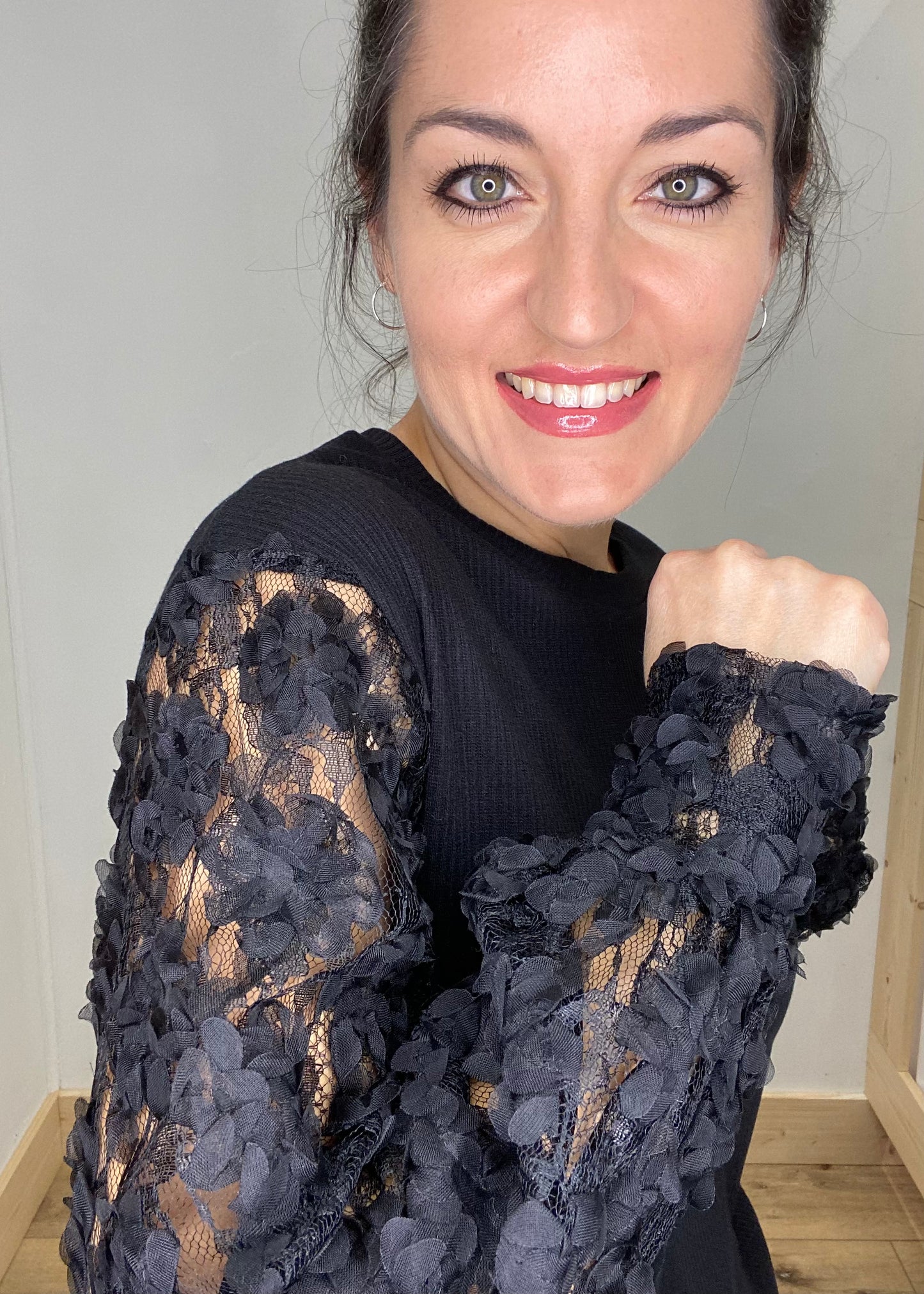 Fancy Floral Mesh Sleeve Blouse