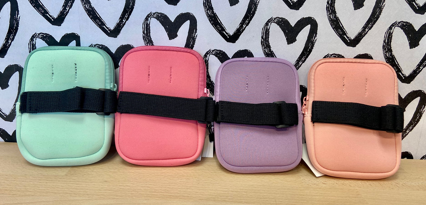 Pretty Simple On the Move Pouch-FREE with tumbler purchase or BOGO!