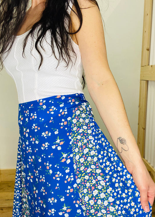 So Adorned Floral Skirt - Blue