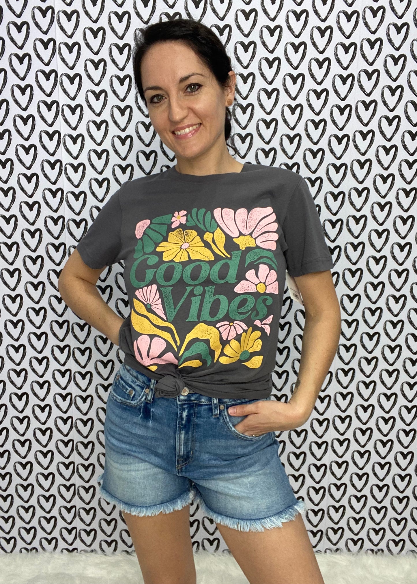Good Vibes Floral Tee - Grey